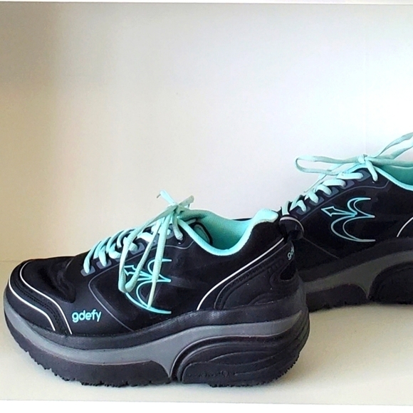 Gdefy Gravity Defyer Ion Comfort Fit Athletic Shoes - Picture 5 of 9